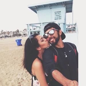 Meet your Posher, Alma